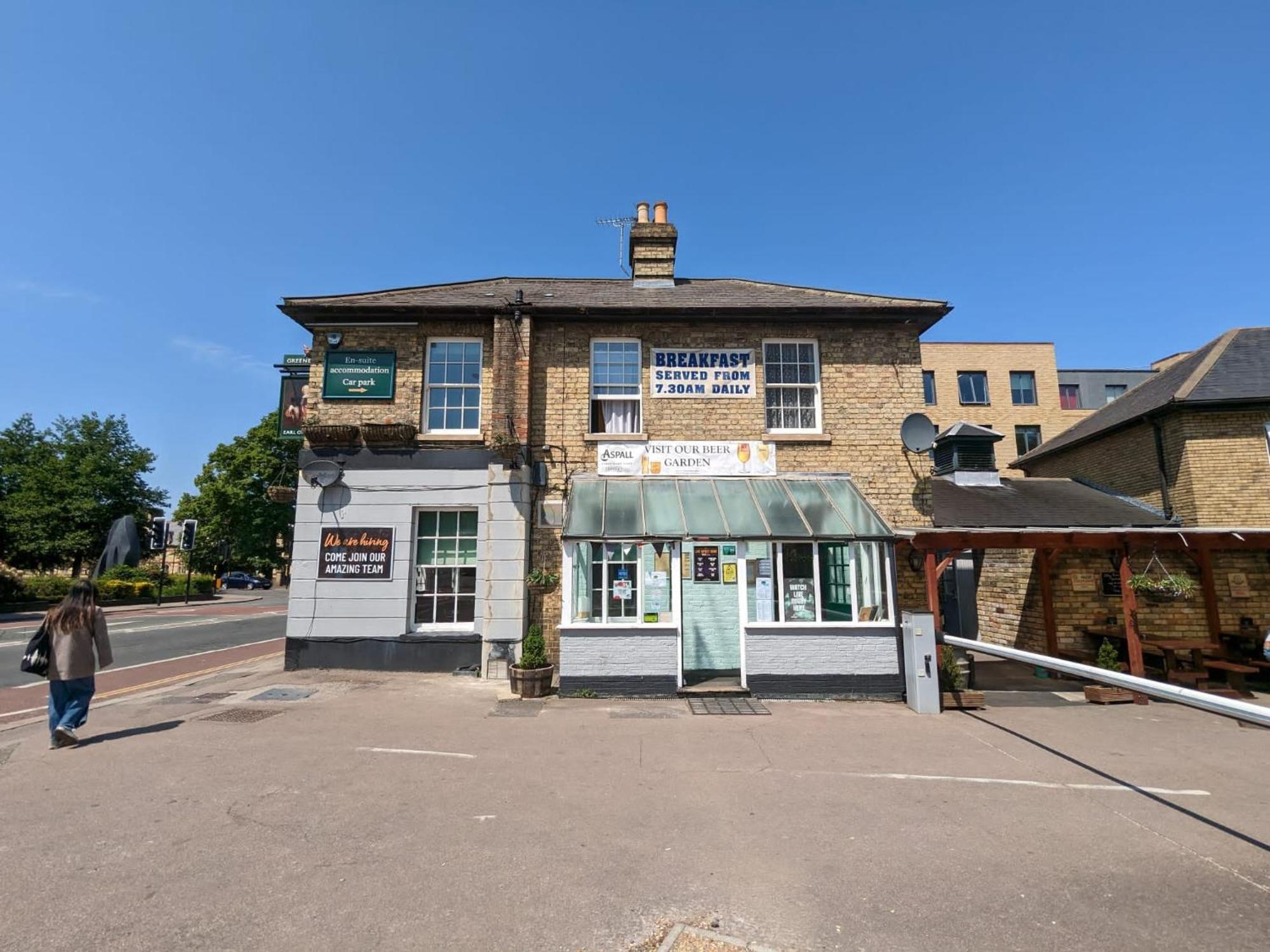 The Earl Of Derby Hotel CBG Екстериор снимка